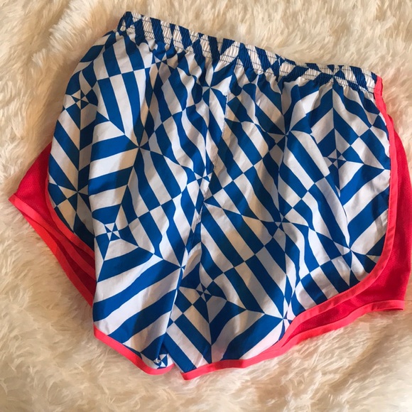 Nike Dri Fit shorts - Picture 2 of 8